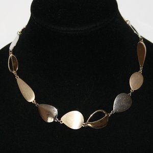 Beautiful gold and silver tone LOFT statement necklace 17-20"